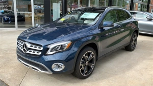 Mercedes GLA